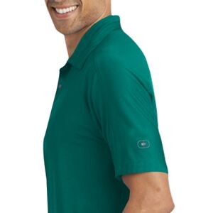 Linear Polo Thumbnail